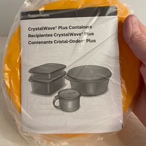 New Tupperware CrystalWave Plus Round Container Yellow 600mL